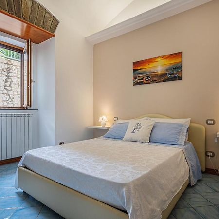 Aquamarine Apartment Vico Equense Extérieur photo