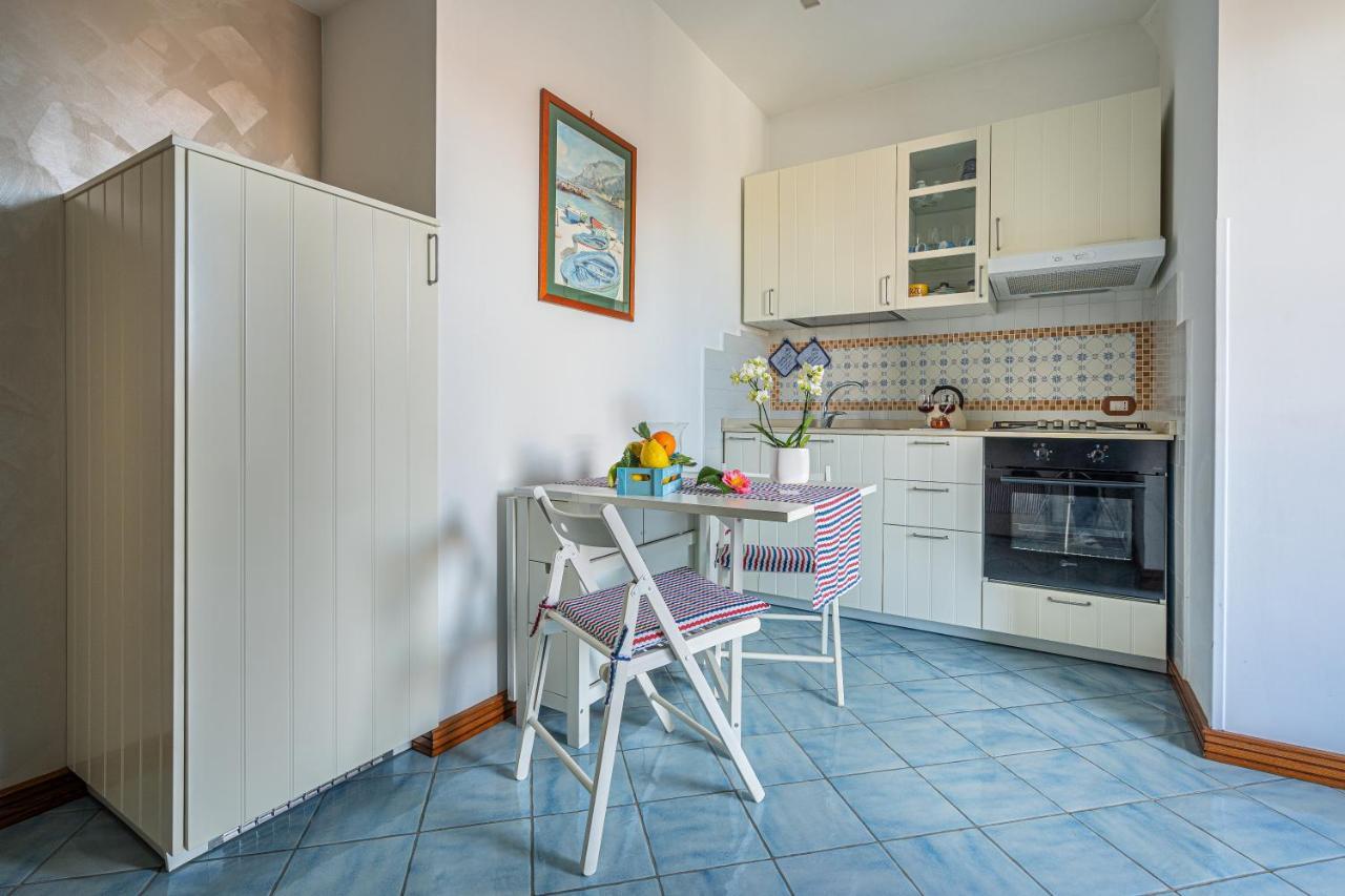 Aquamarine Apartment Vico Equense Extérieur photo