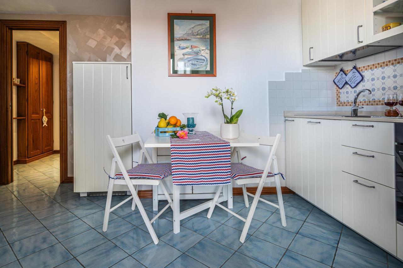 Aquamarine Apartment Vico Equense Extérieur photo