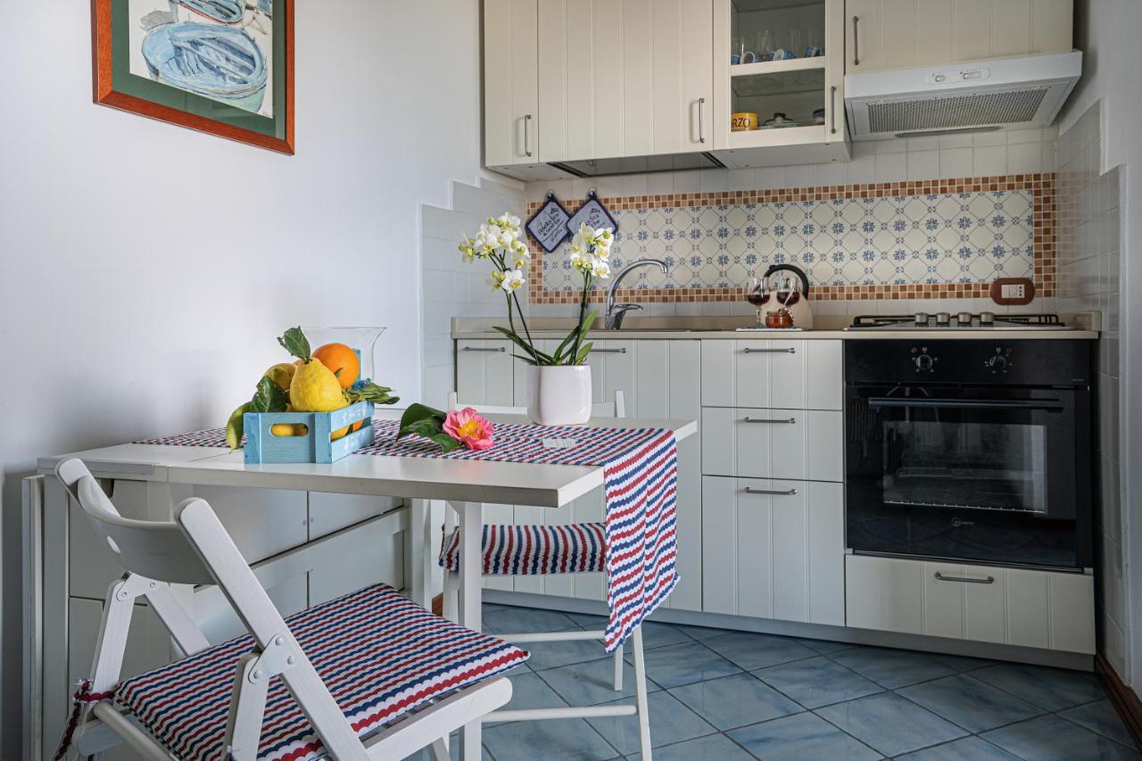 Aquamarine Apartment Vico Equense Extérieur photo